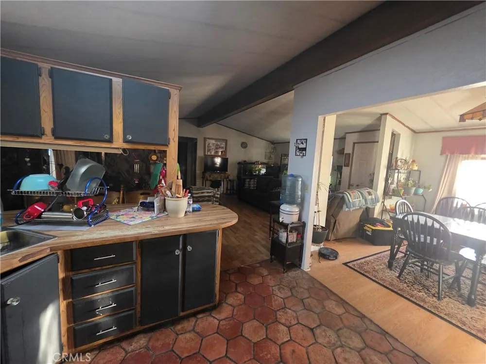 10623 Desert View Pinon Hills, CA 92372