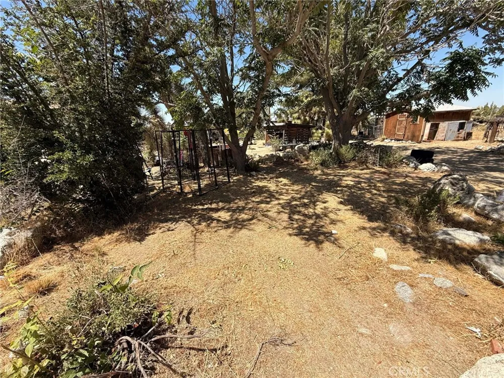 10623 Desert View Pinon Hills, CA 92372