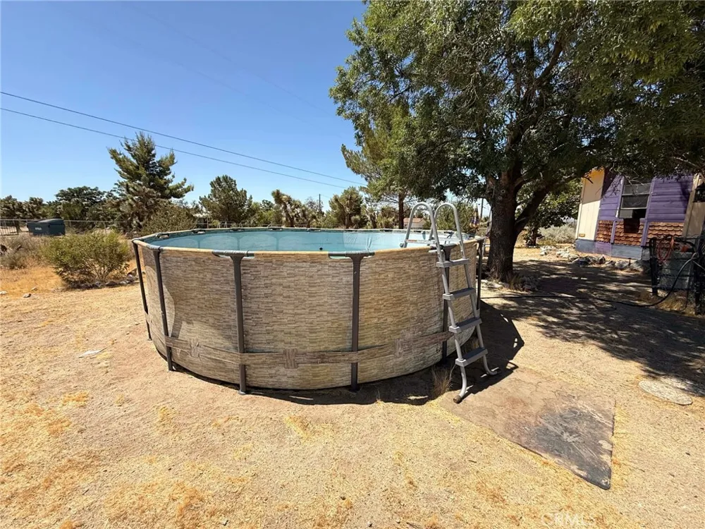 10623 Desert View Pinon Hills, CA 92372
