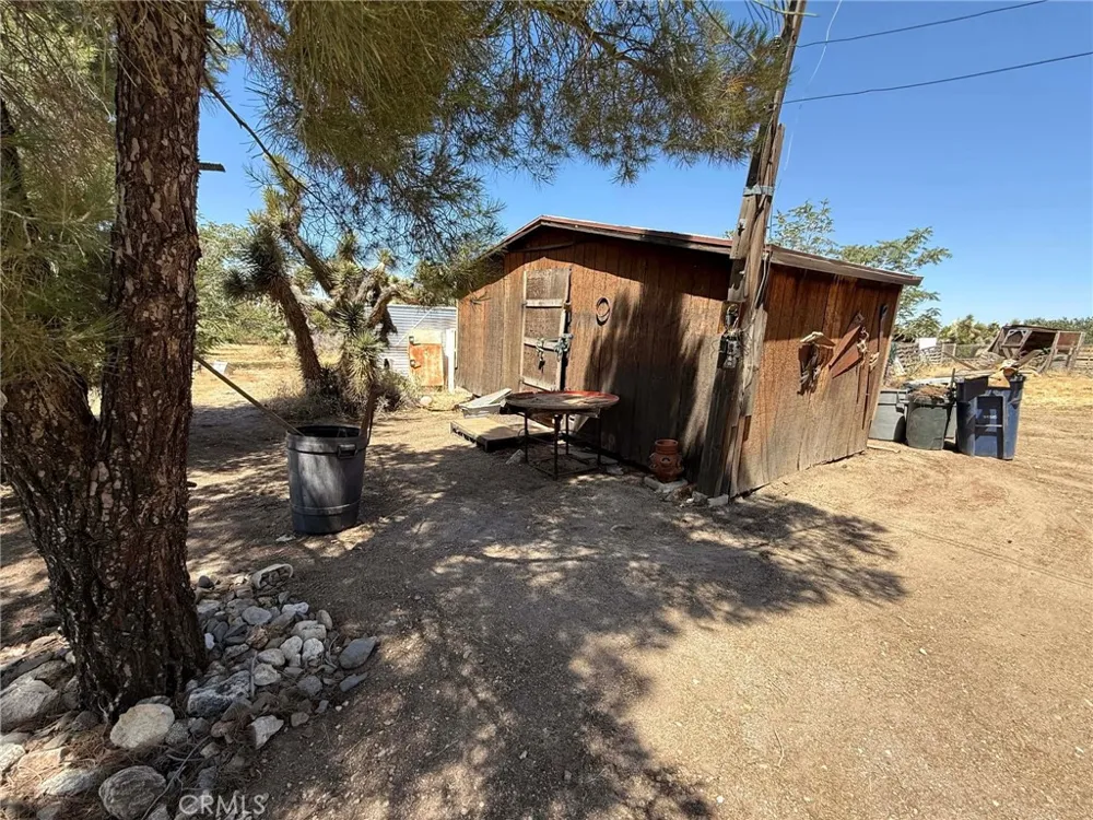 10623 Desert View Pinon Hills, CA 92372