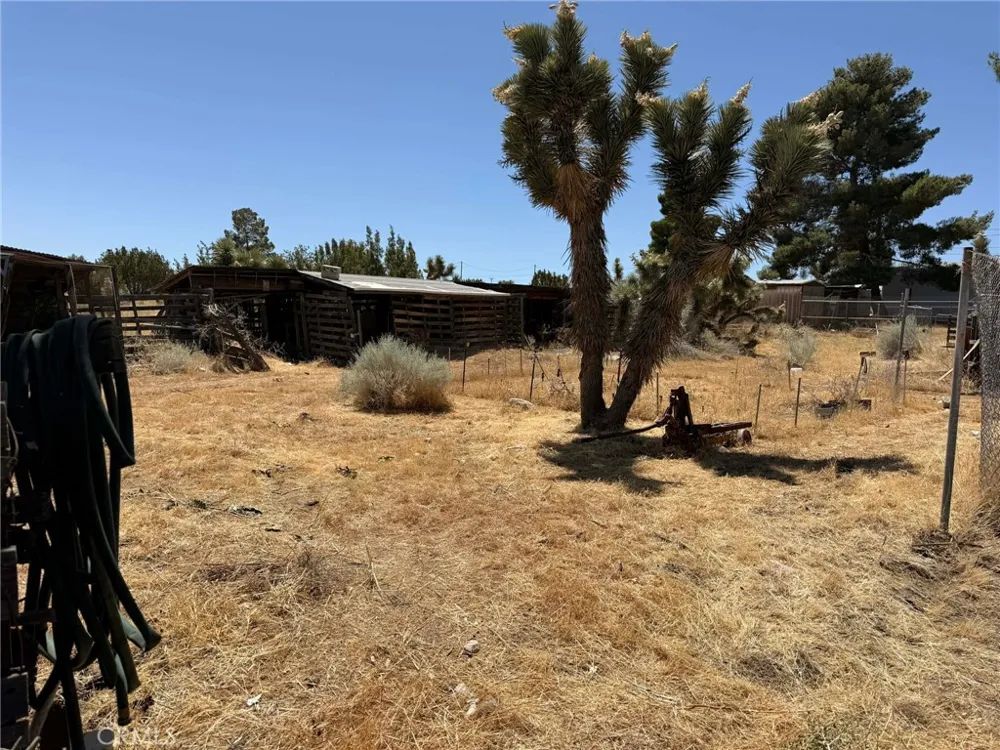 10623 Desert View Pinon Hills, CA 92372