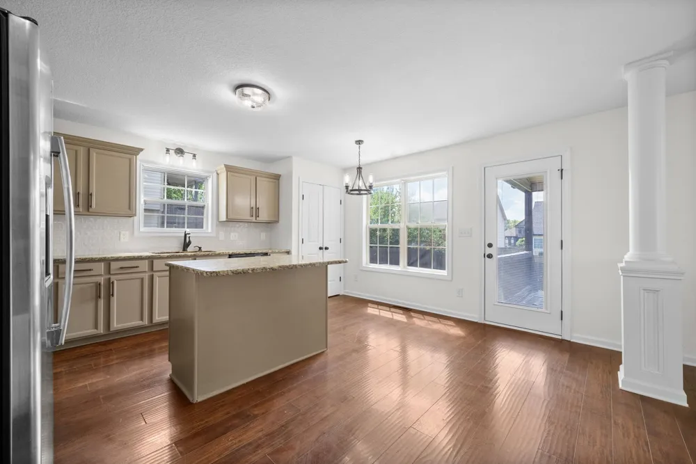 3718 Tradewinds Ter Clarksville, TN 37040