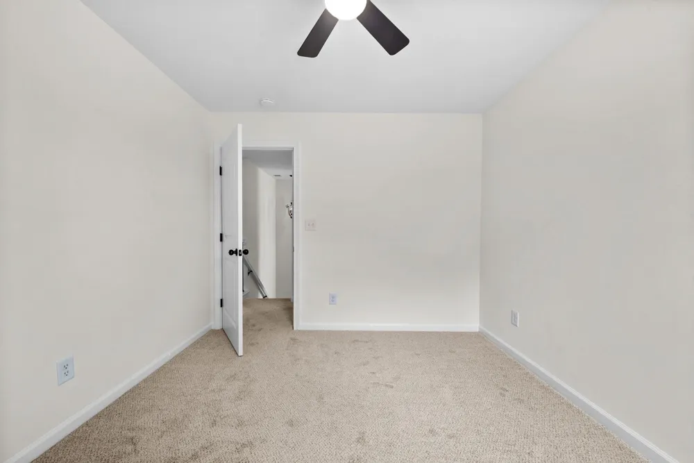 3718 Tradewinds Ter Clarksville, TN 37040