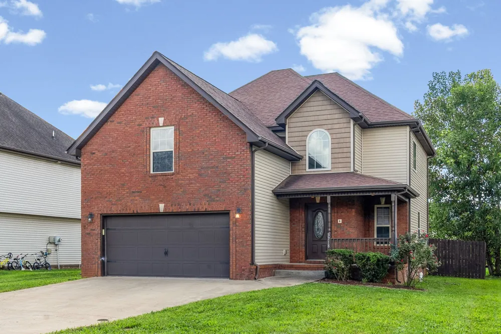 3718 Tradewinds Ter Clarksville, TN 37040
