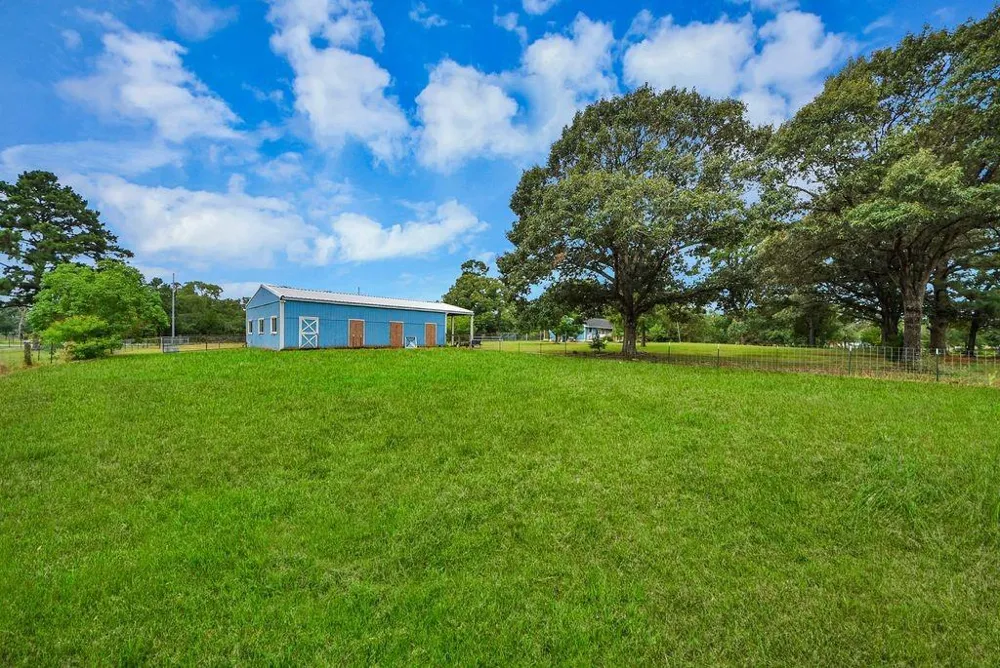 36576 Howell Rd Hempstead, TX 77445