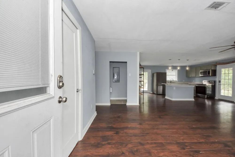 36576 Howell Rd Hempstead, TX 77445