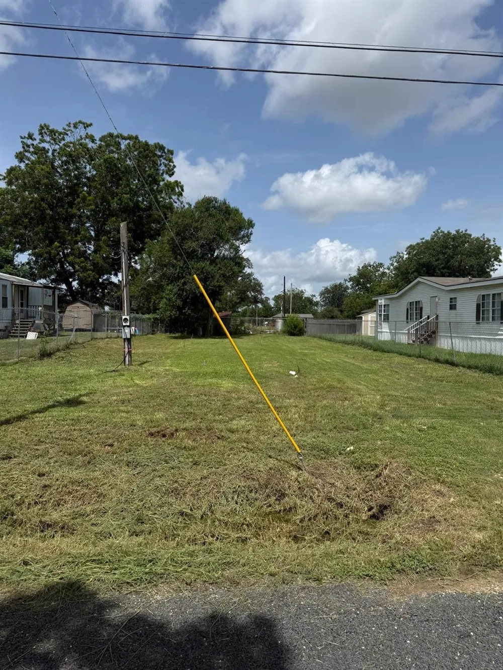 310 Olive Street El Campo, TX 77437