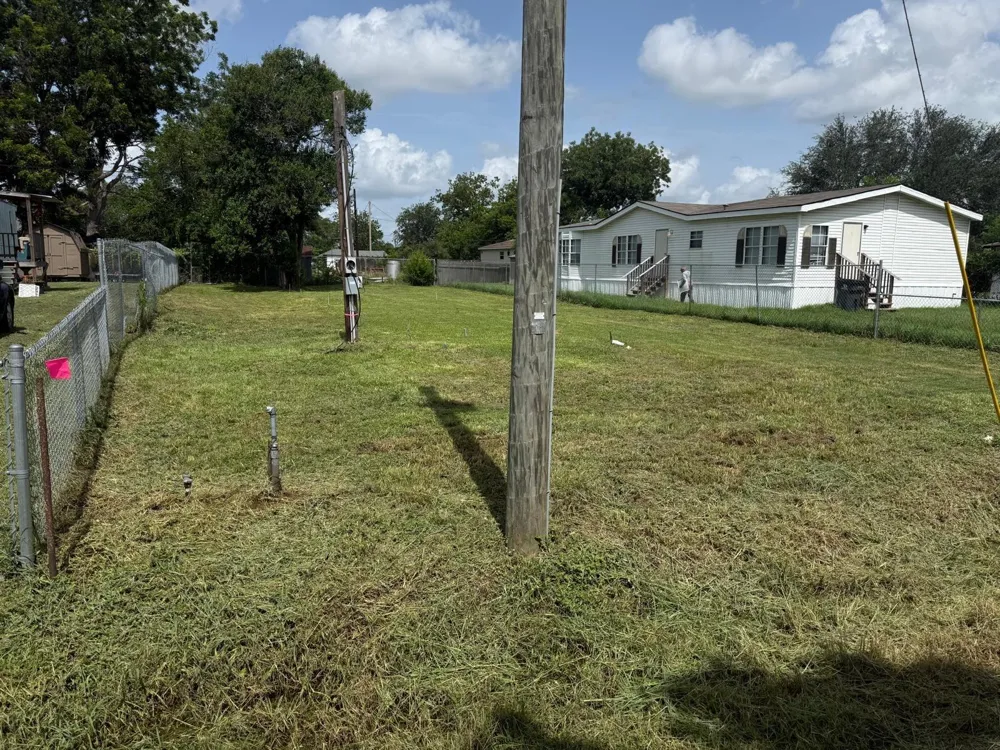 310 Olive Street El Campo, TX 77437