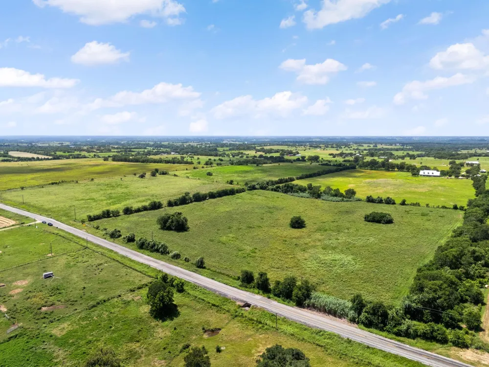 Thielemann Road Industry, TX 78944