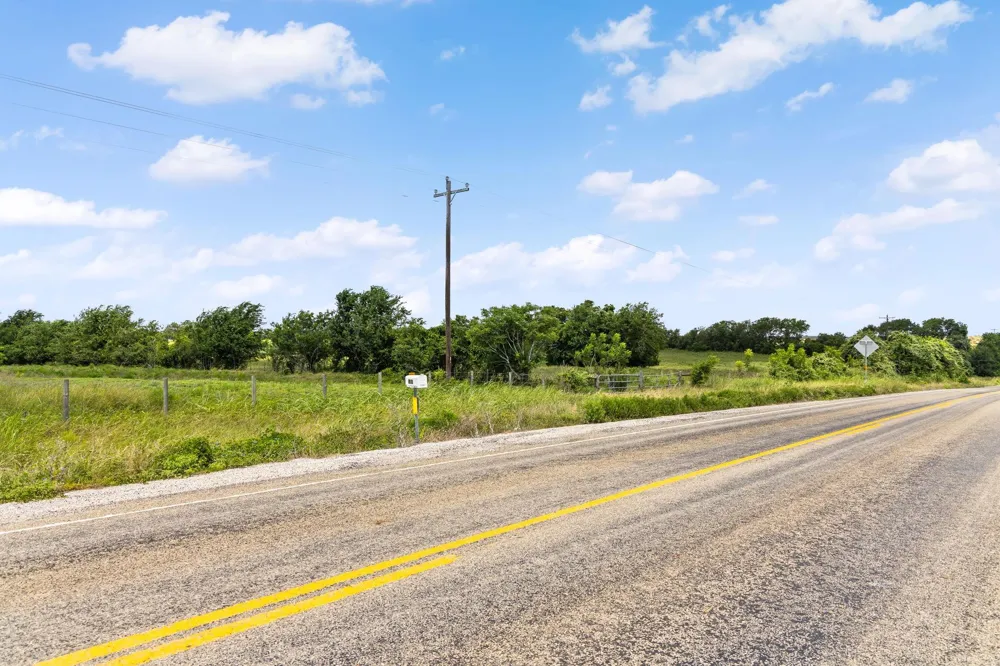 Thielemann Road Industry, TX 78944