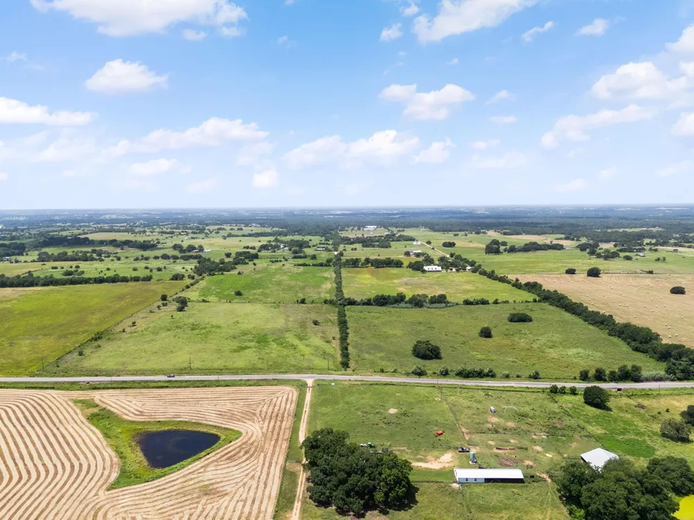 Thielemann Road Industry, TX 78944