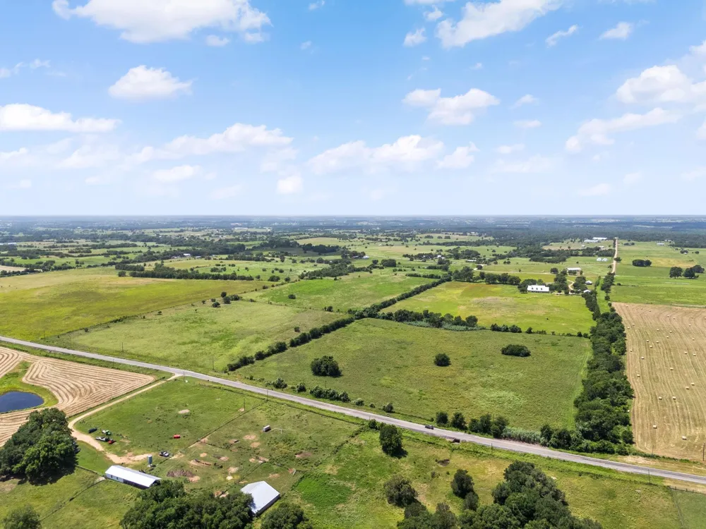 Thielemann Road Industry, TX 78944
