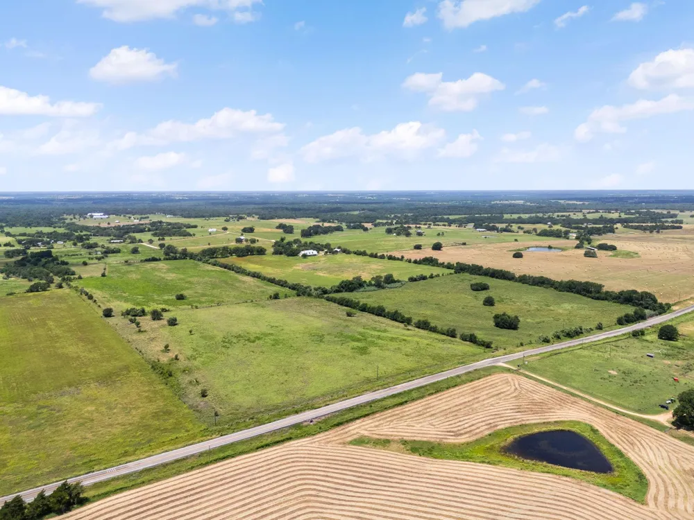 Thielemann Road Industry, TX 78944
