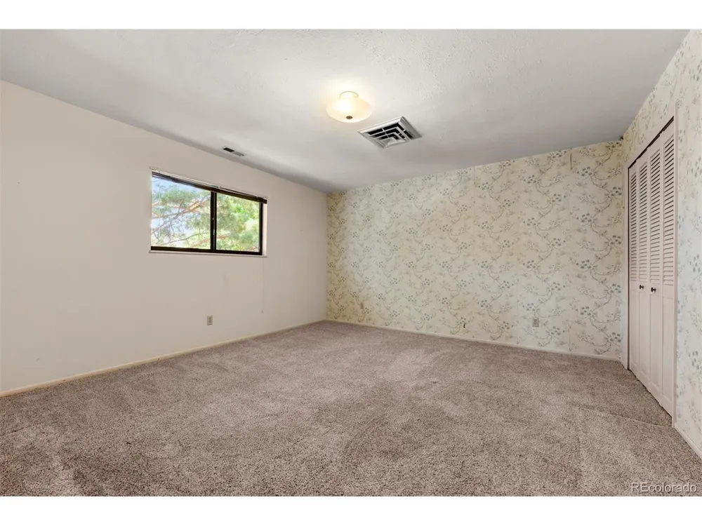 4 Yarrow Court Pueblo, CO 81001