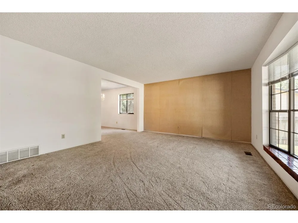 4 Yarrow Court Pueblo, CO 81001