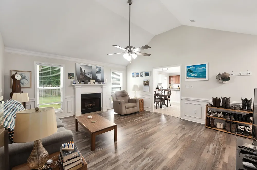 163 Romie Dr Jackson, TN 38305