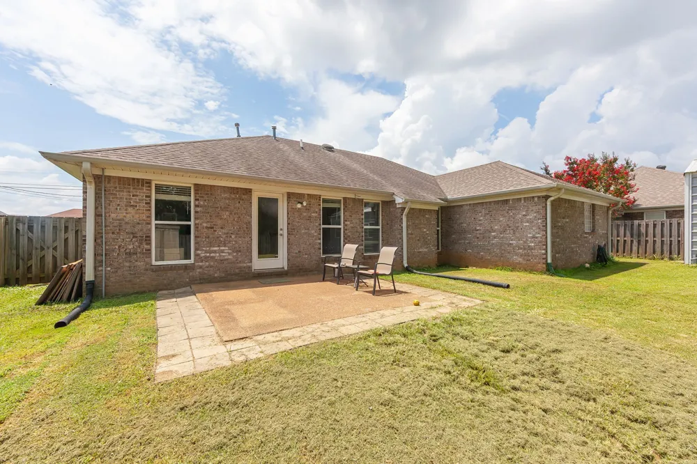 163 Romie Dr Jackson, TN 38305
