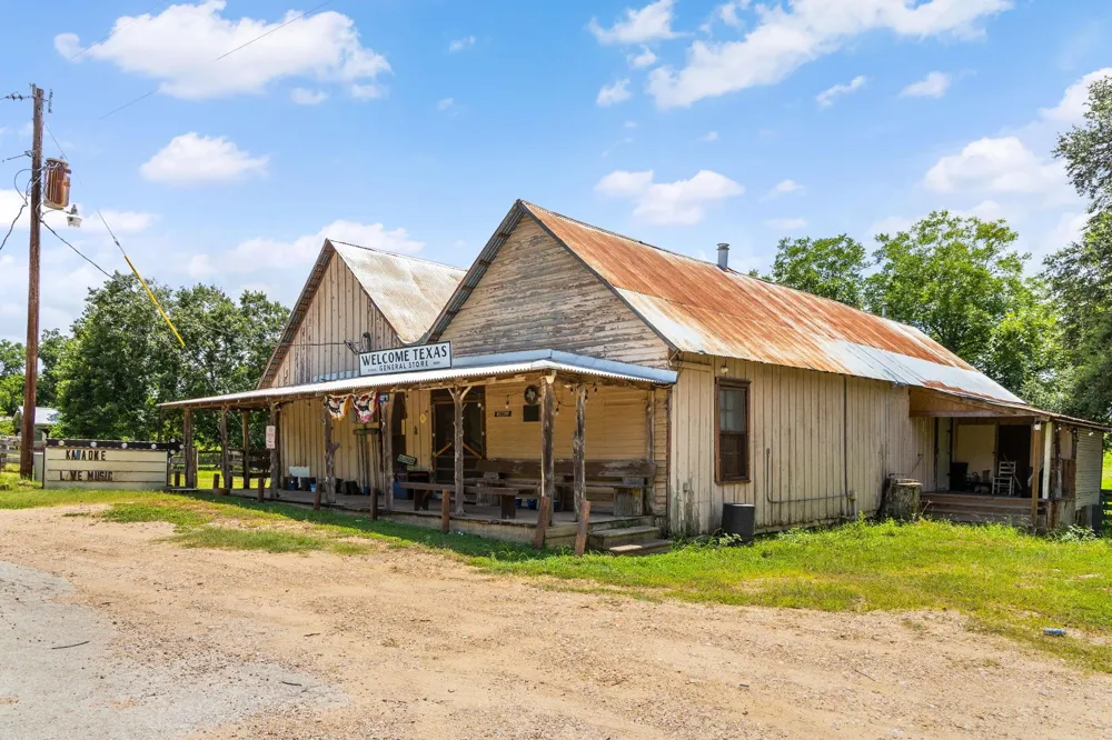 Thielemann Tract 2 Road Industry, TX 78944