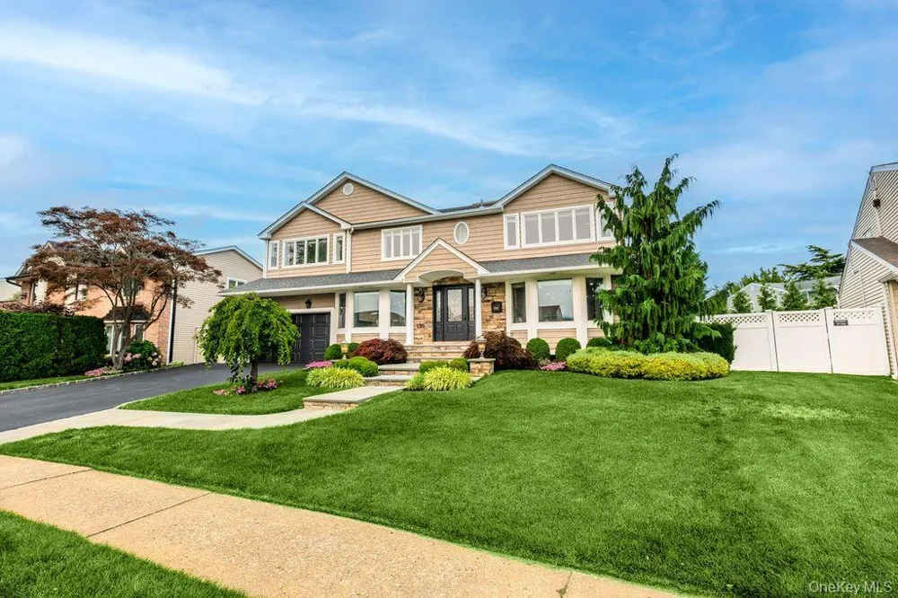 3343 Seawane Drive Merrick, NY 11566