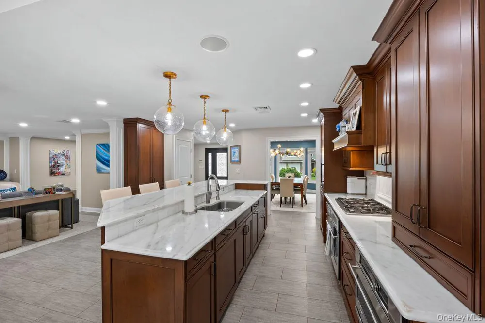 3343 Seawane Drive Merrick, NY 11566