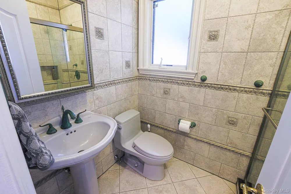 410 Broadway Cedarhurst, NY 11516