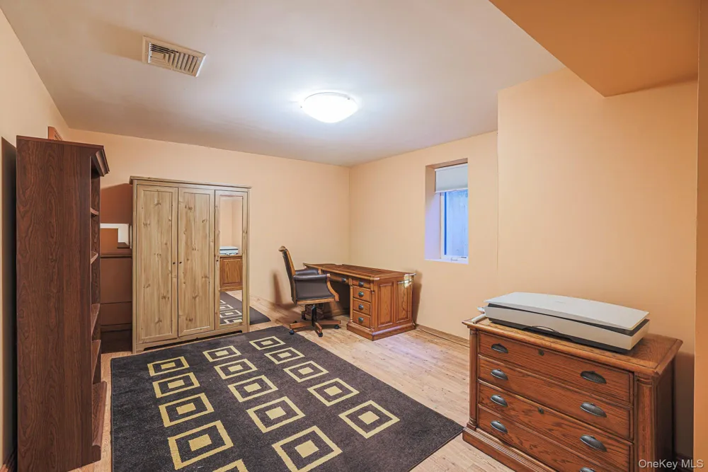 410 Broadway Cedarhurst, NY 11516