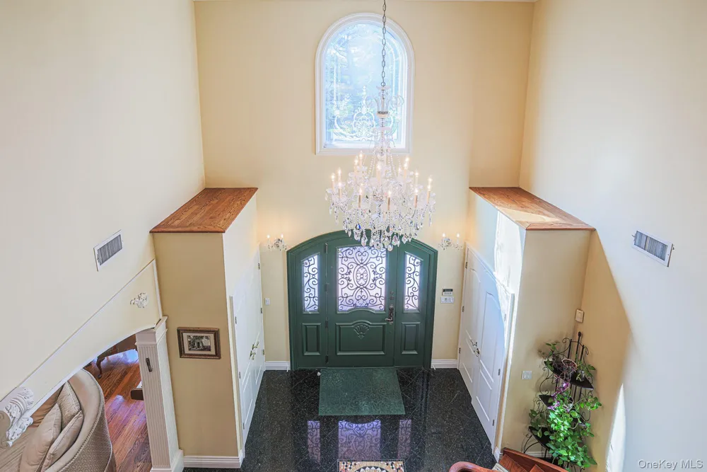 410 Broadway Cedarhurst, NY 11516