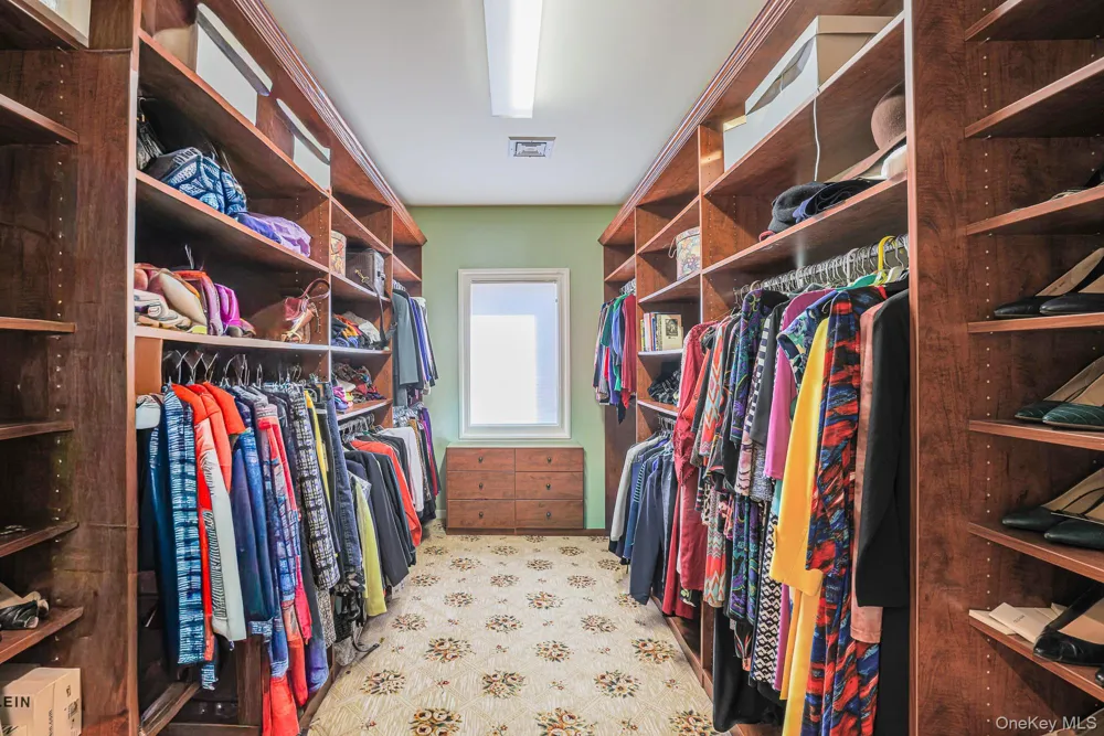 410 Broadway Cedarhurst, NY 11516
