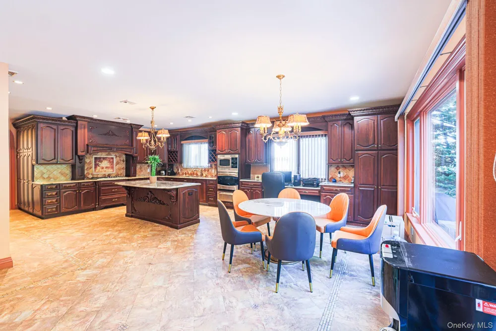 410 Broadway Cedarhurst, NY 11516