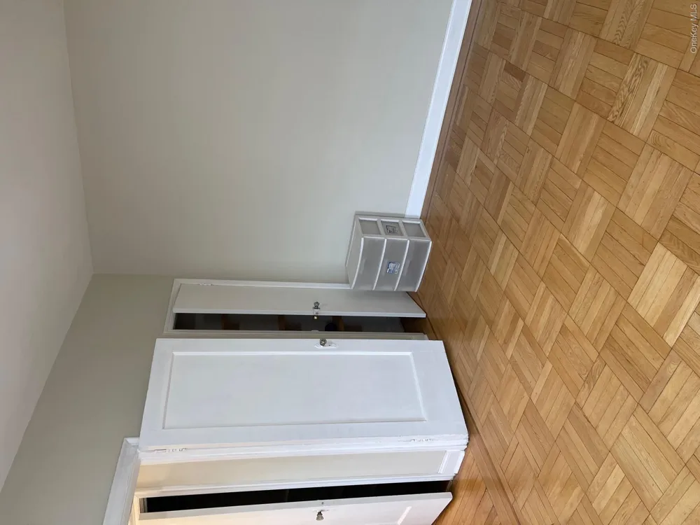 83-44 Lefferts Blvd #6M Kew Gardens, NY 11415