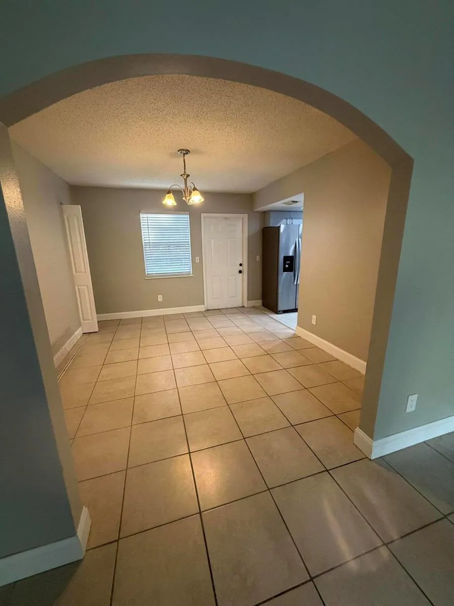 1605 42ND STREET Fort Pierce, FL 34947