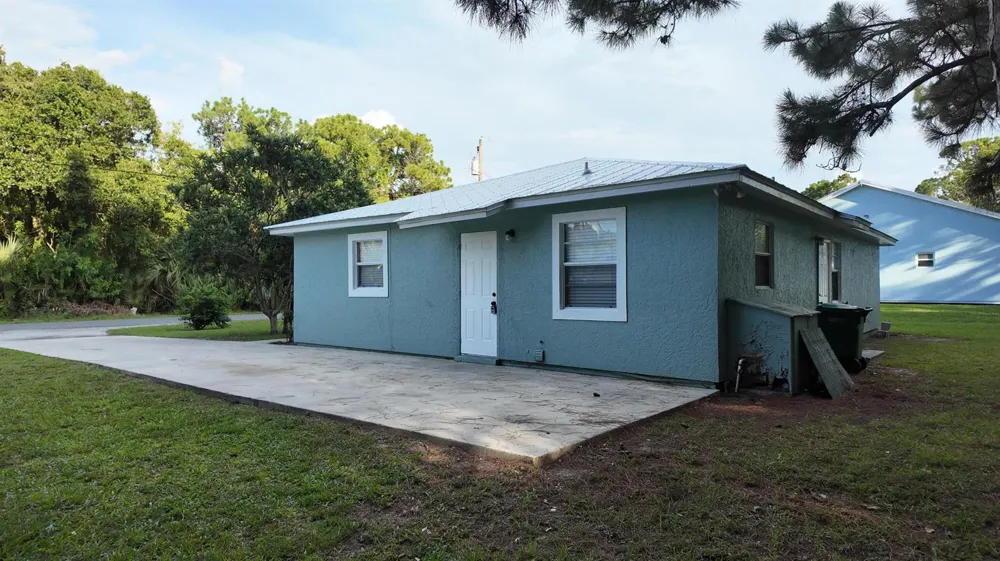 1605 42ND STREET Fort Pierce, FL 34947
