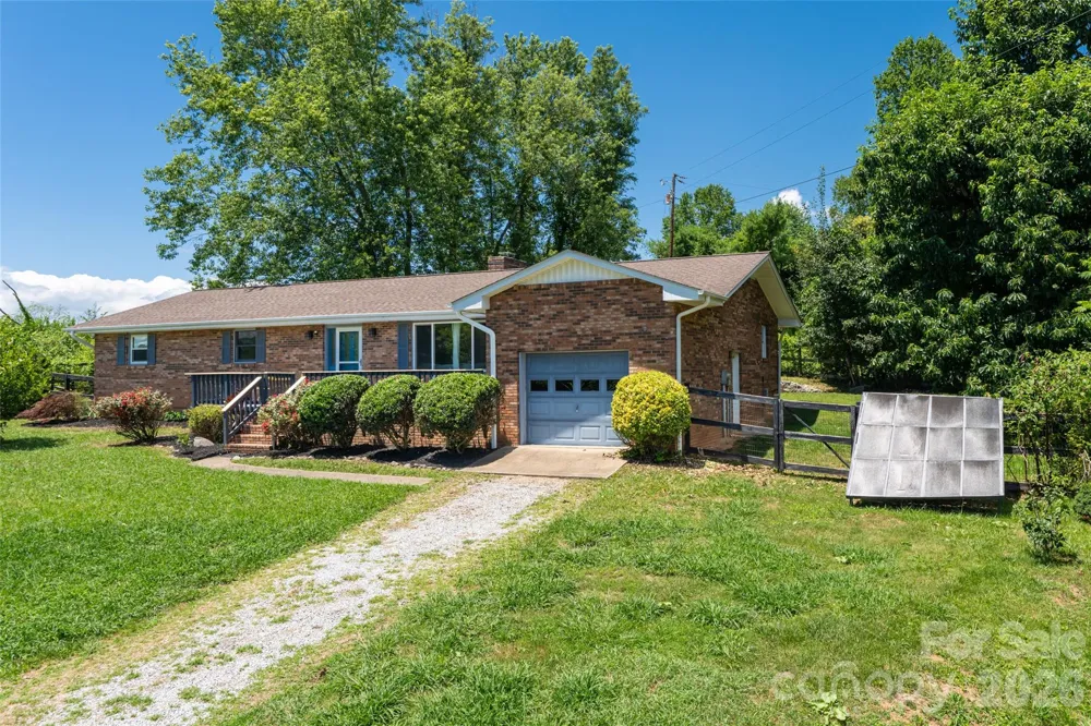 187 Sheehan Road Fletcher, NC 28732