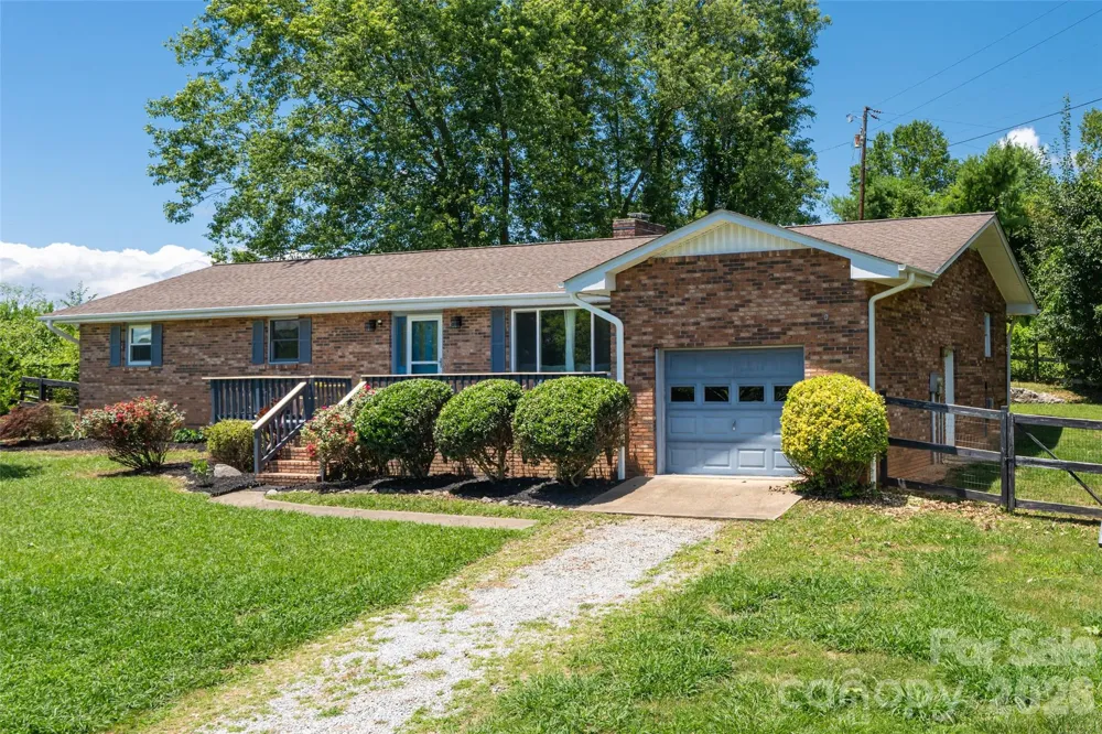 187 Sheehan Road Fletcher, NC 28732