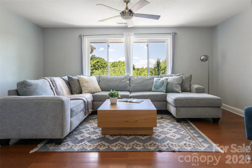 187 Sheehan Road Fletcher, NC 28732