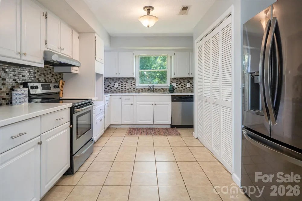 187 Sheehan Road Fletcher, NC 28732