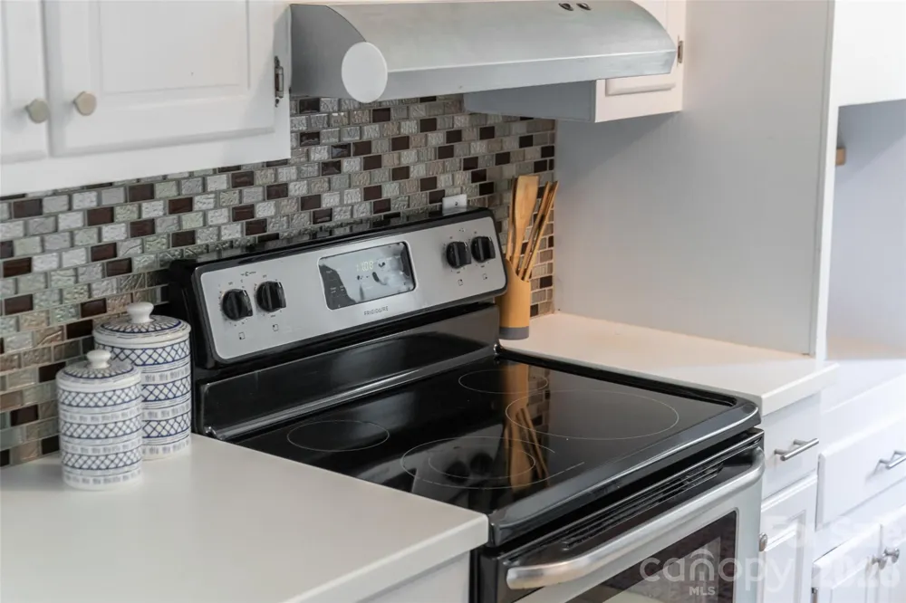 187 Sheehan Road Fletcher, NC 28732