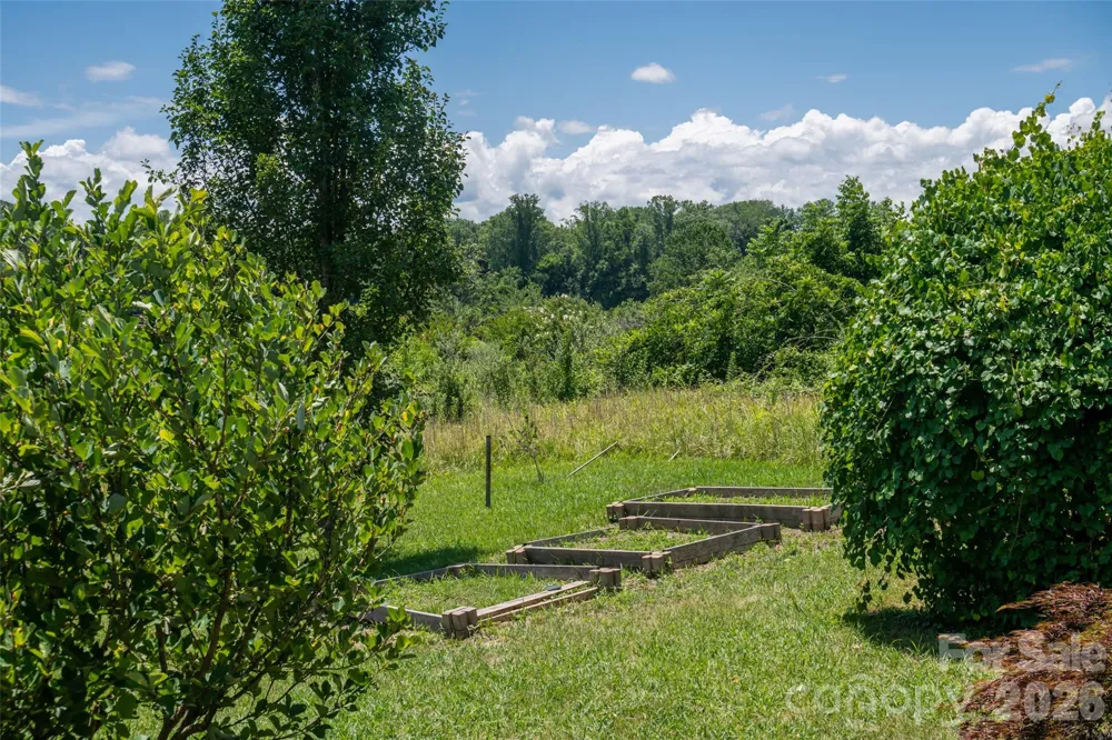 187 Sheehan Road Fletcher, NC 28732