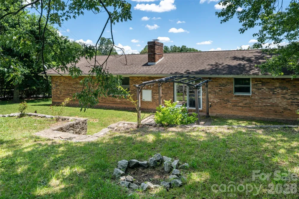 187 Sheehan Road Fletcher, NC 28732