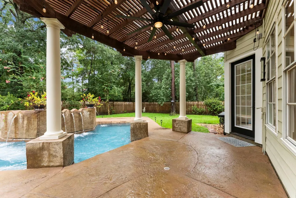 66 Candle Pine Place The Woodlands, TX 77381