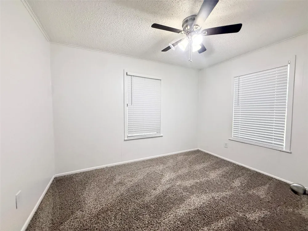 1121 Chenango Street Angleton, TX 77515
