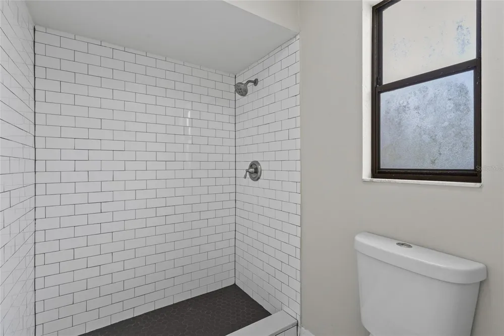 6535 JARVIS ROAD Sarasota, FL 34241