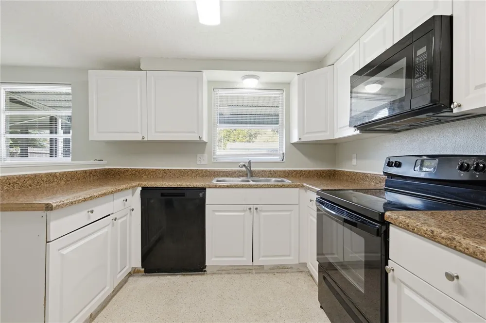 2051 PEGGY DRIVE Holiday, FL 34690