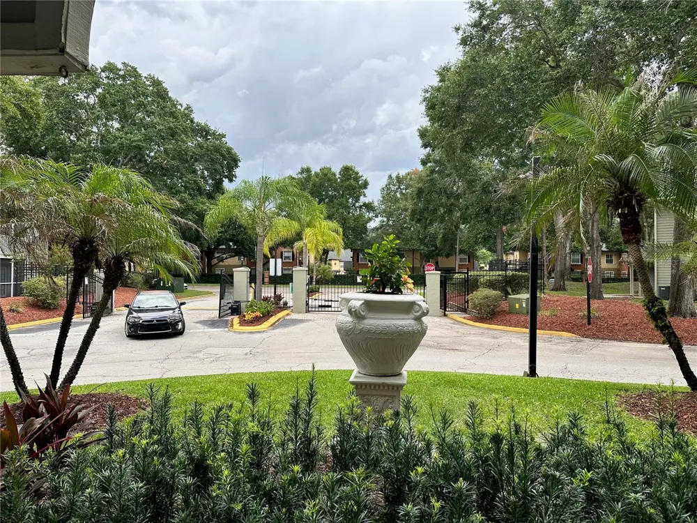 6052 WESTGATE DRIVE #203 Orlando, FL 32835