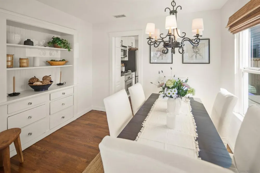 950 Olive Ave Coronado, CA 92118
