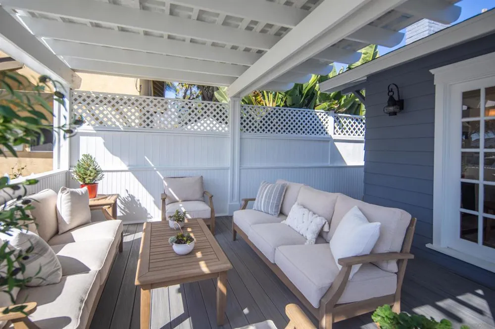 950 Olive Ave Coronado, CA 92118