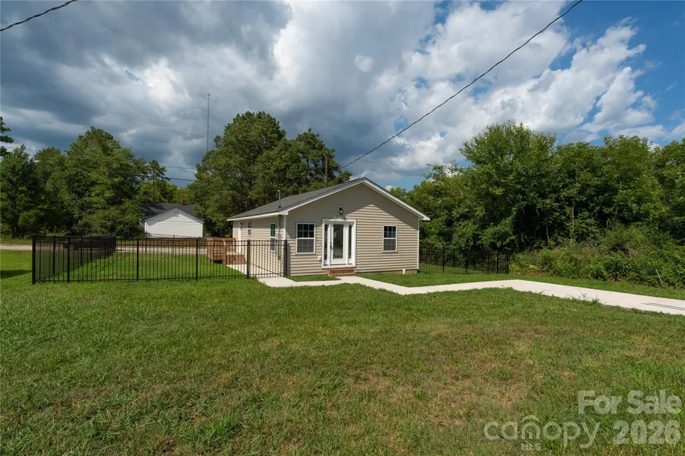 724 Webber Avenue Chester, SC 29706