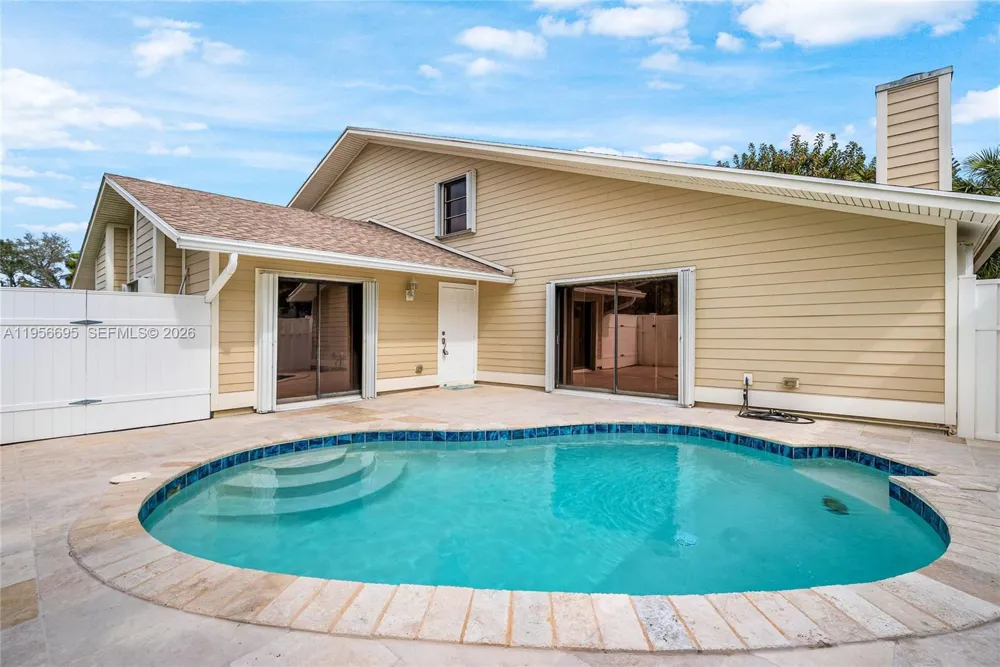 804 Summerwinds Ln Jupiter, FL 33458