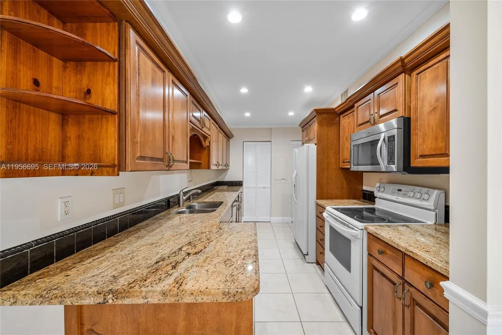 804 Summerwinds Ln Jupiter, FL 33458