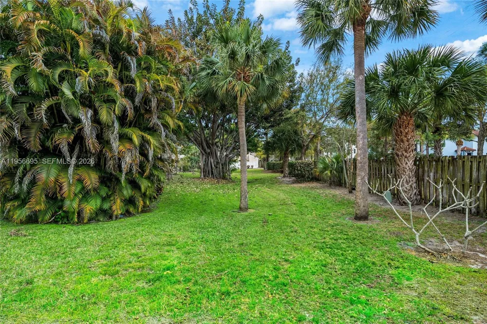 804 Summerwinds Ln Jupiter, FL 33458